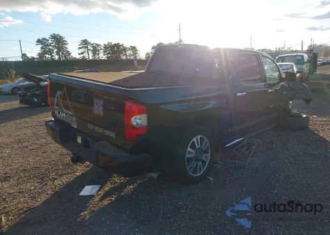 2018 Toyota Tundra 1794 5.7L V8 z USA, uszkodzony, nr VIN 5TFAY5F11JX743334